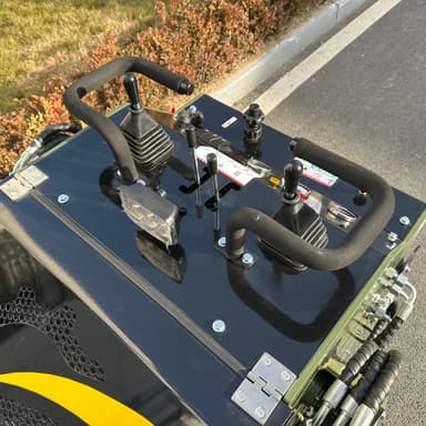 Hundal SkidLoader thumbnail